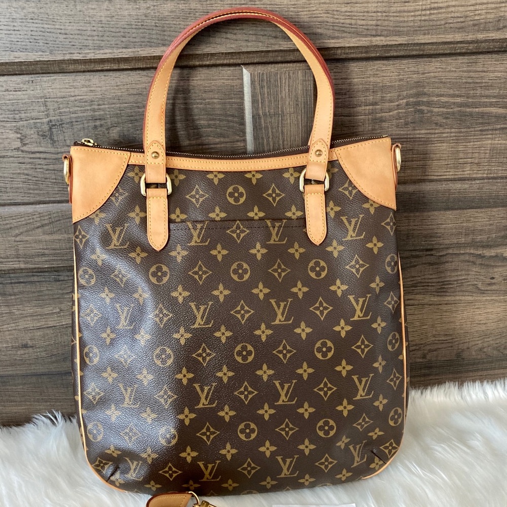 Louis Vuitton Odeon Gm